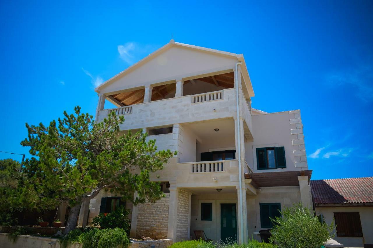 Apartment Markioli Povlja  Exterior foto
